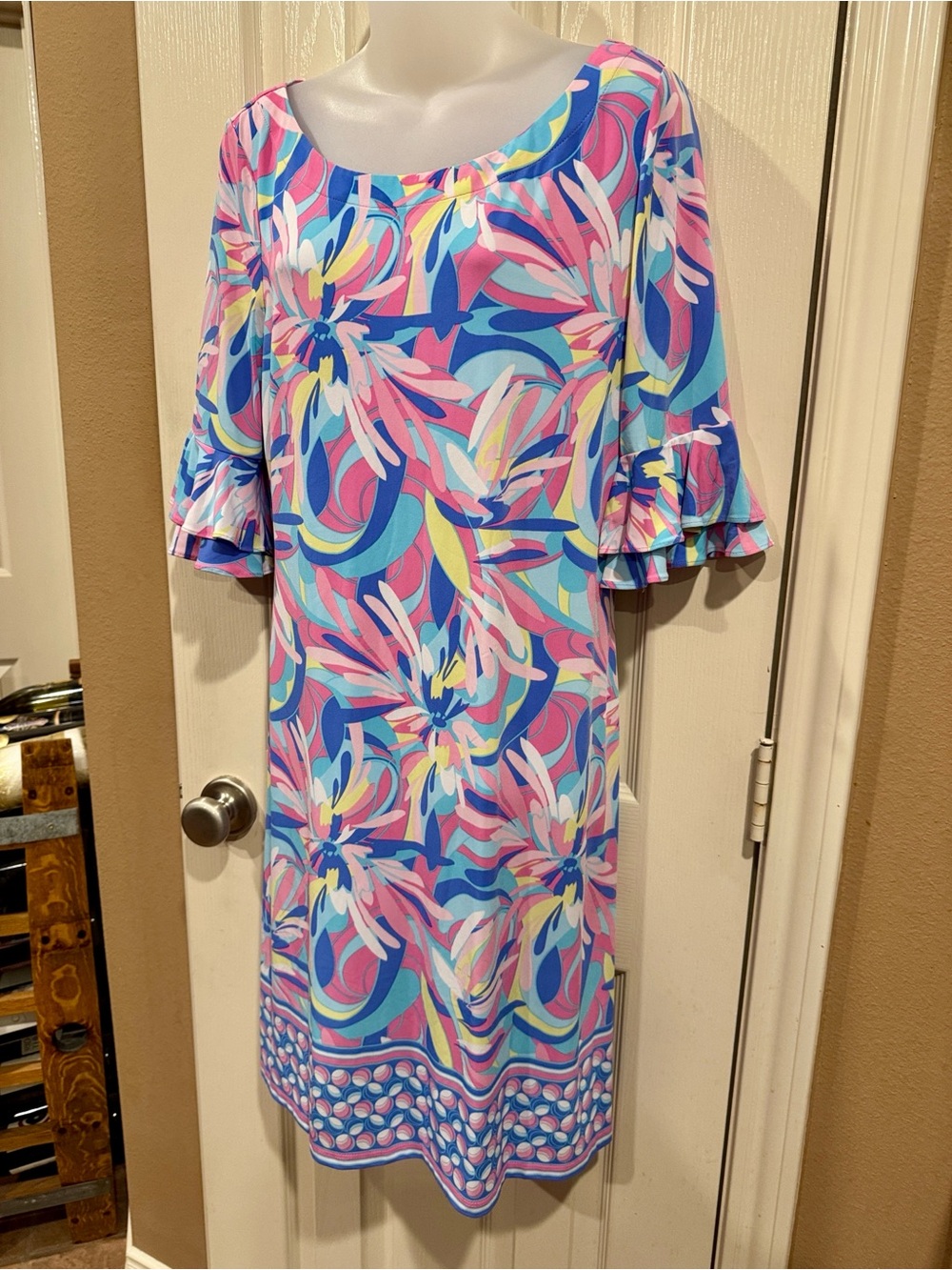 Pappagallo Colorful Pattern Dress. Sz Large